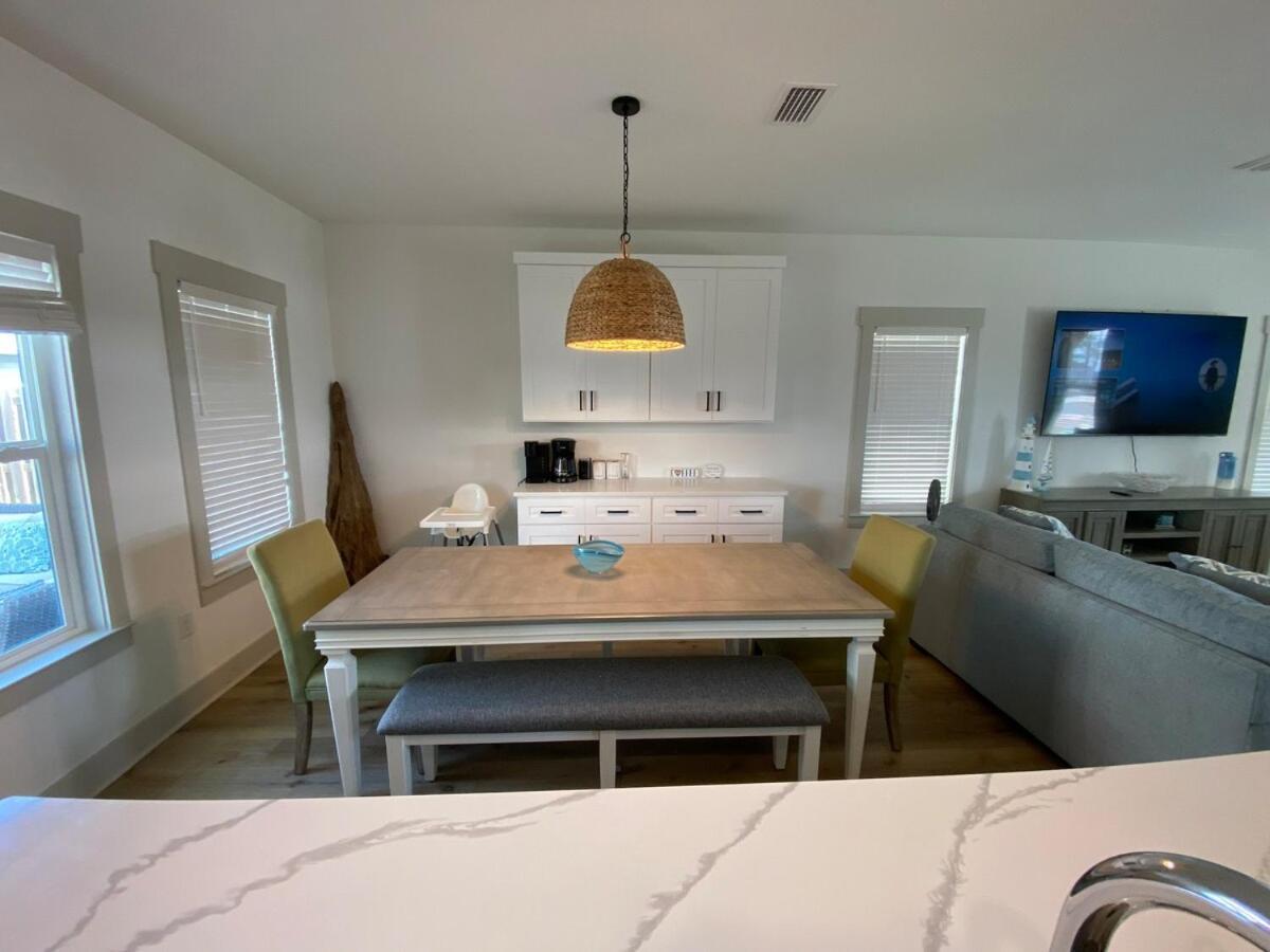 Holiday home Heated And Cooled Pool That Sleeps 14 Near Beach!! Panama City Beach
