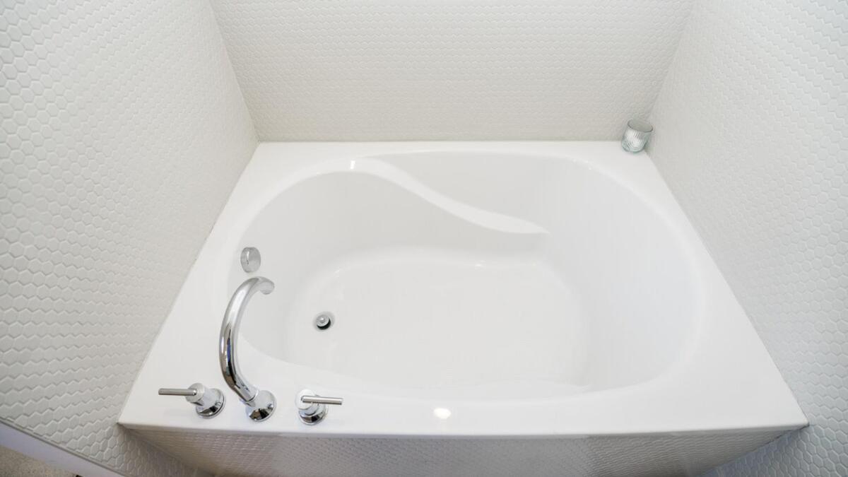 Heated And Cooled Pool That Sleeps 14 Near Beach!! Holiday home *