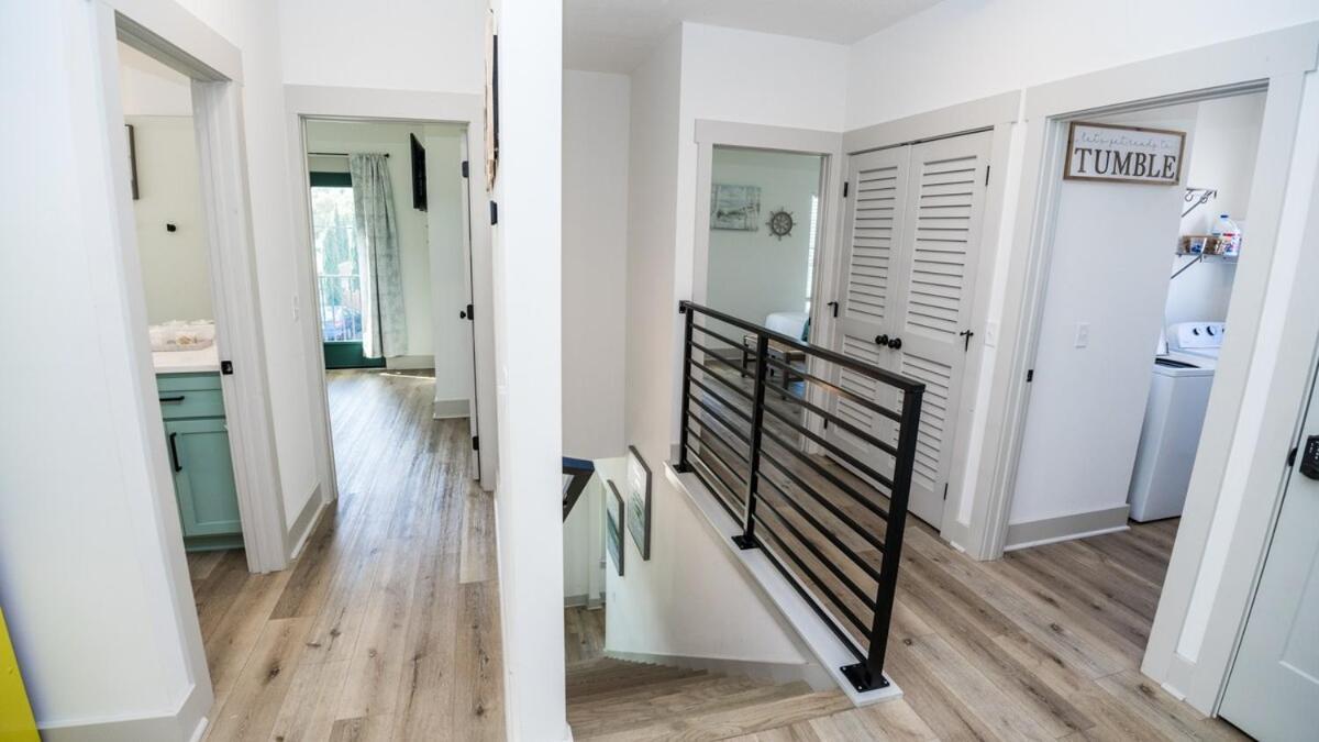 Heated And Cooled Pool That Sleeps 14 Near Beach!! Holiday home Panama City Beach