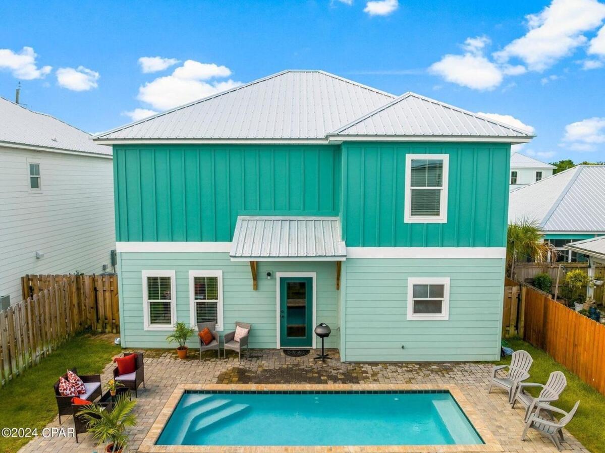 Heated And Cooled Pool That Sleeps 14 Near Beach!! *