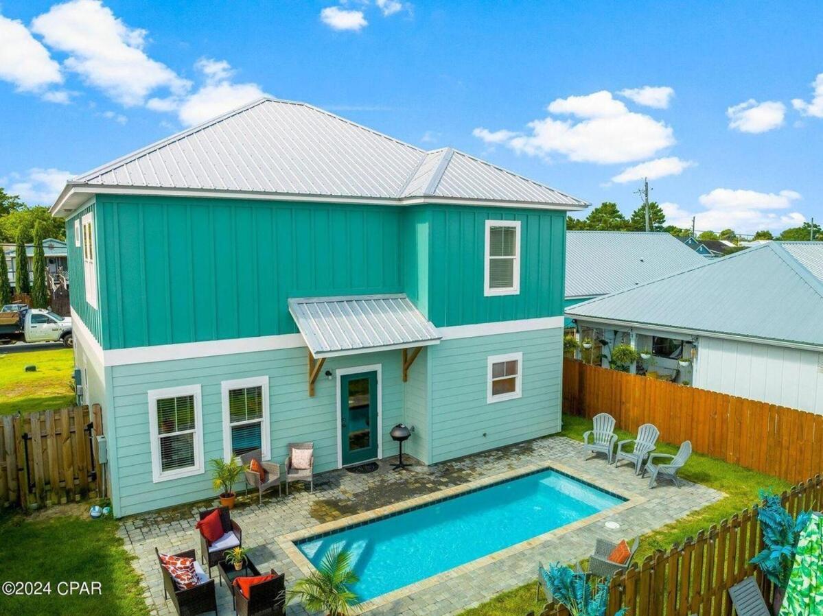Holiday home Heated And Cooled Pool That Sleeps 14 Near Beach!! *